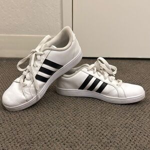 Adidas Classic Superstars White Shoes with Black Accents and AdidasNeo Size 4